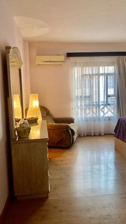 Luxurious 3 Bedroom Rustic Apartment Overlooking Huge Garden - For Families And Couples Kair Zewnętrze zdjęcie